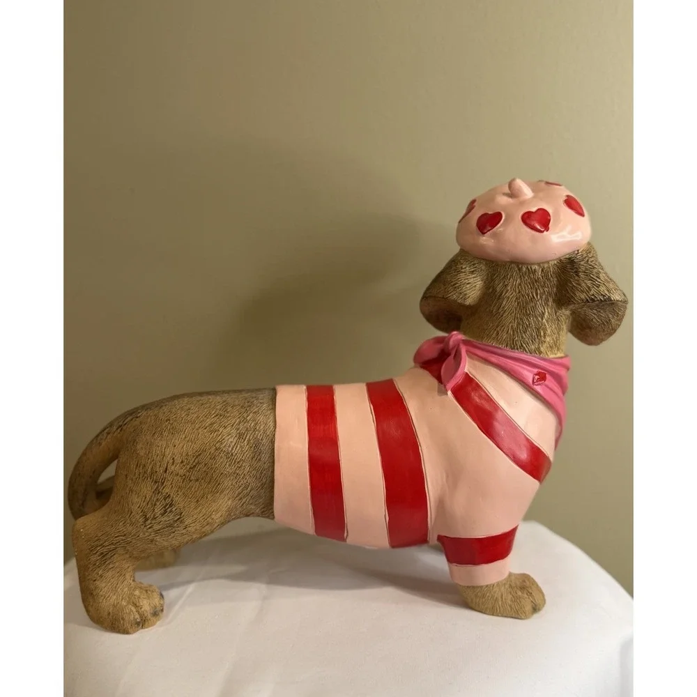Valentine DACHSHUND Dog DOXIE with‎ BERET Red Pink Striped Shirt Figurine Figure